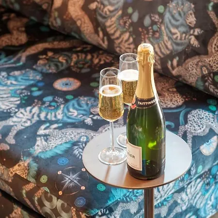 Отель The Dean Корк